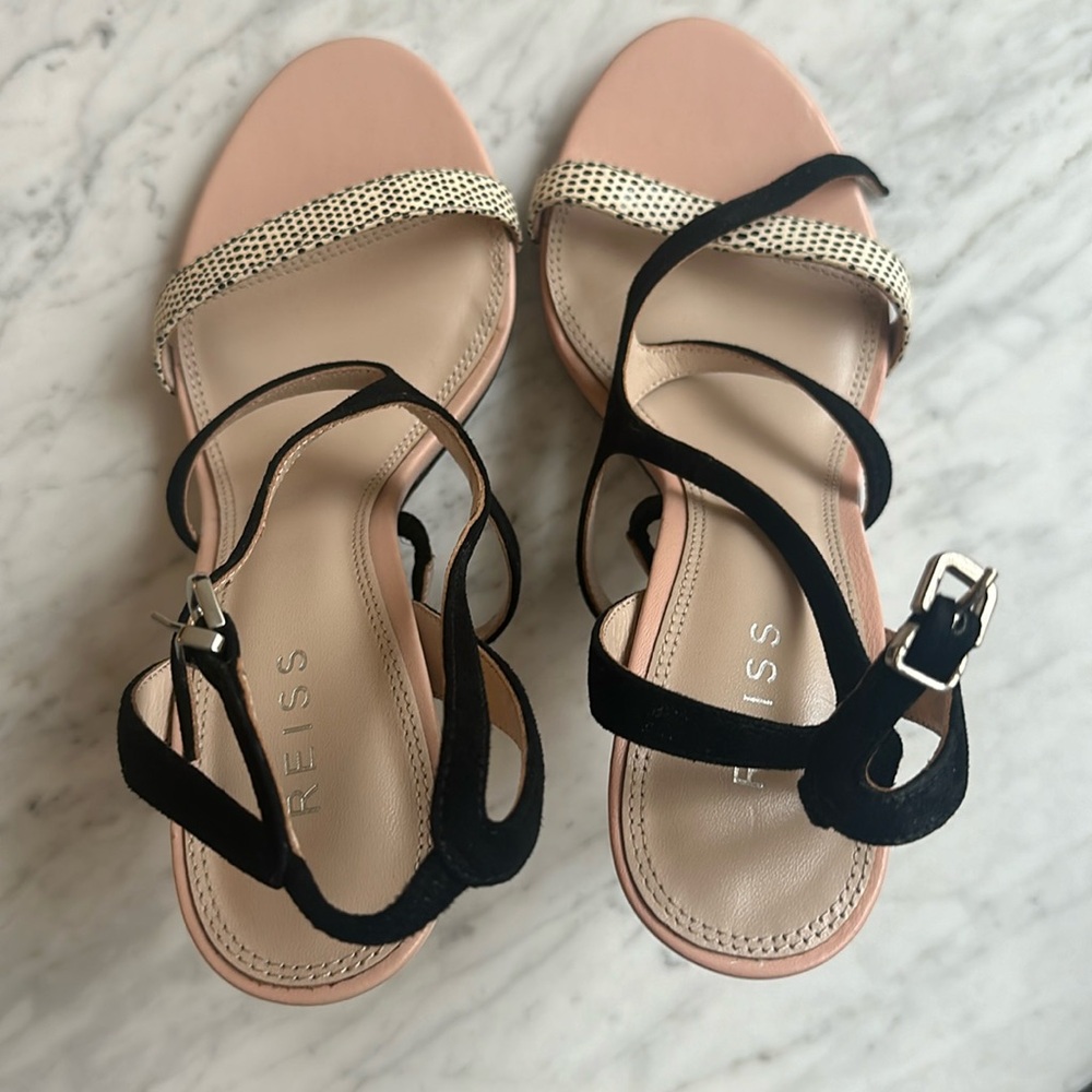 Reiss London Medea Strappy Cross-Front Sandals in Black, White and Pink Size 38